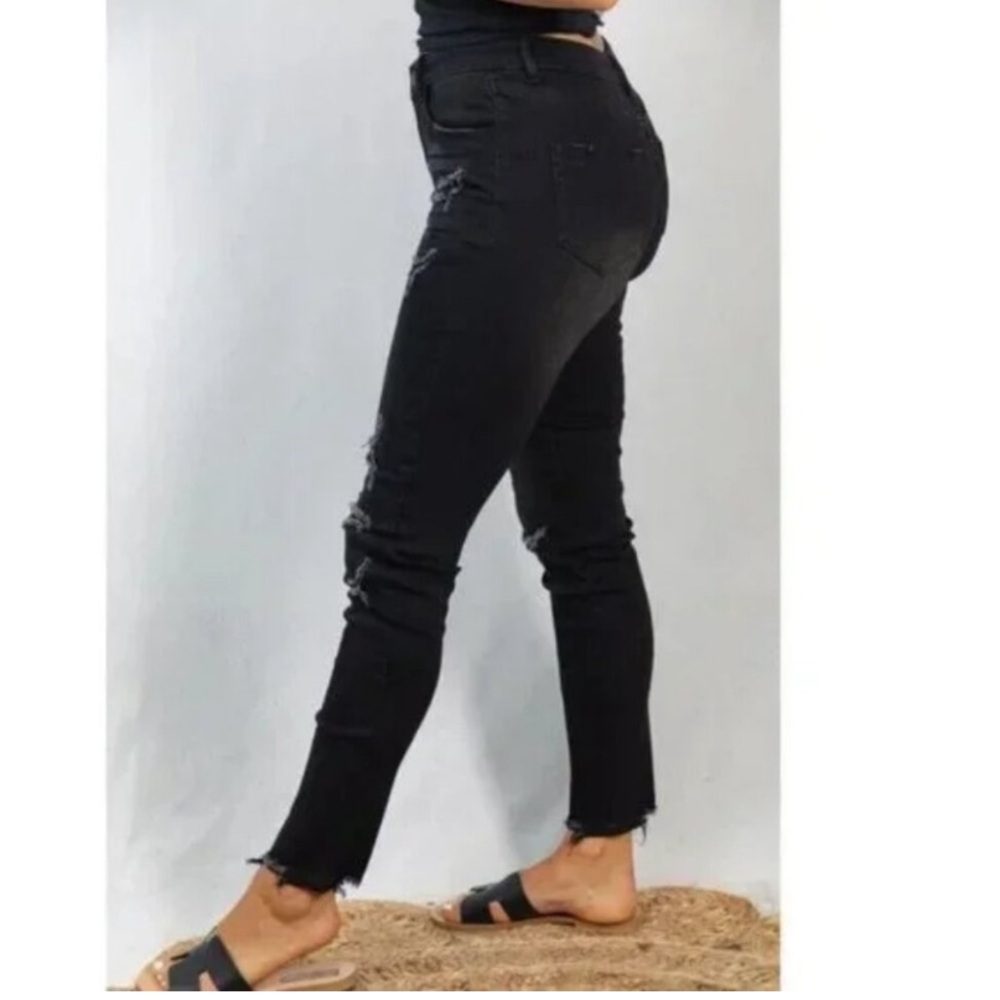 White Birch 3X Black StoneWashed Distressed Holes Rips Shreds Women's Jeans